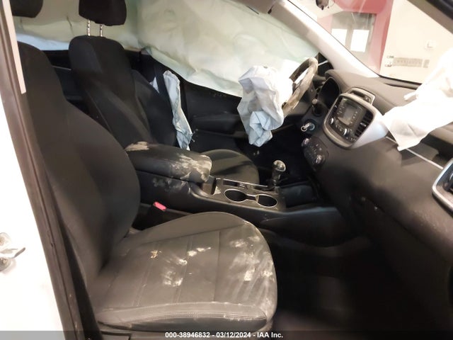 KIA Sorento 3.3l Lx 2018 5XYPGDA53JG404451 Image 5