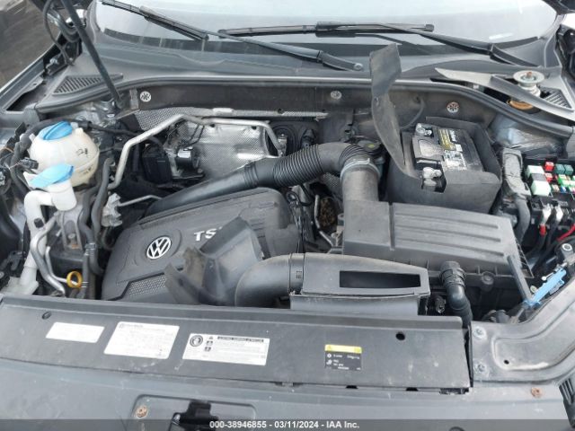 1VWBT7A36HC075729 Volkswagen Passat 1.8t Se
