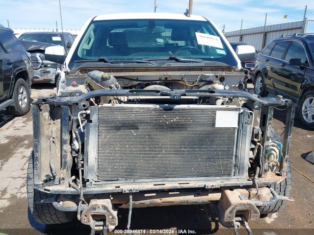 Chevrolet Silverado 1500 1lt 2018 3GCUKREC8JG425918 Image 13