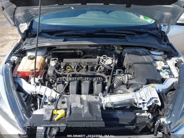 Ford FOCUS SE 2016 1FADP3F21GL359363 Image 10