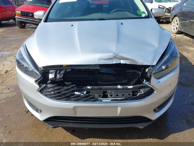 Ford FOCUS SE 2016 1FADP3F21GL359363 Image 6