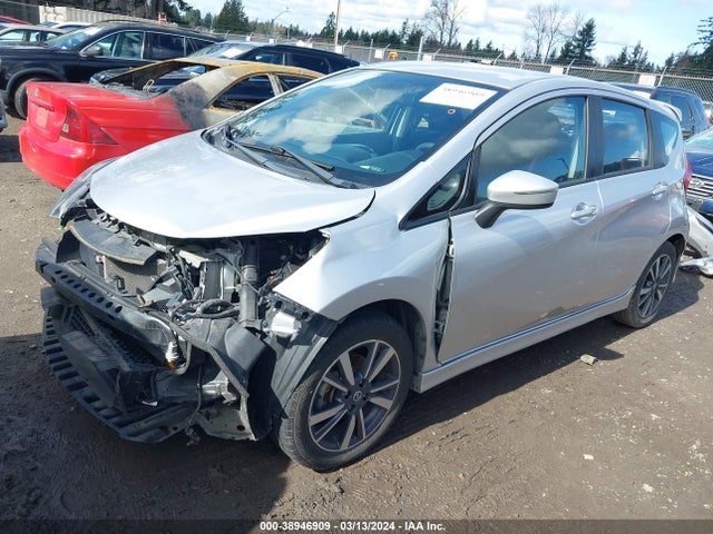 Nissan Versa Note Sr 2018 3N1CE2CP4JL358907 Image 2