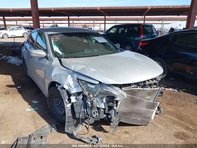 Nissan Altima 2.5 S 2018 1N4AL3AP3JC197647 главное изображение