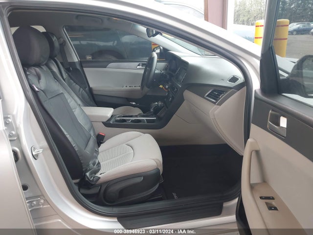 Hyundai SONATA SE 2016 5NPE24AF1GH384961 Image 5