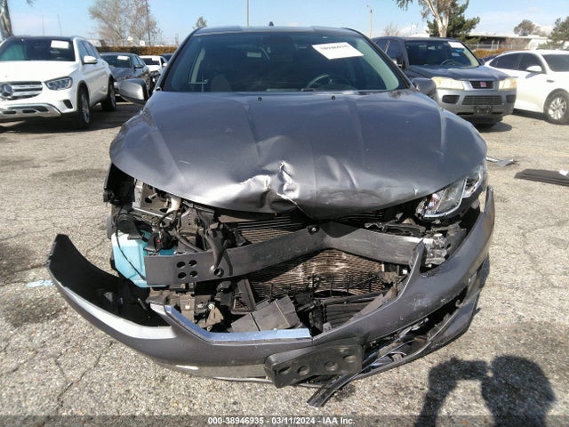 Chevrolet VOLT LT 2018 1G1RC6S51JU108821 Image 13