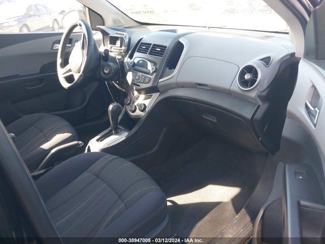Chevrolet Sonic Lt Auto 2014 1G1JC5SH2E4162488 Image 5