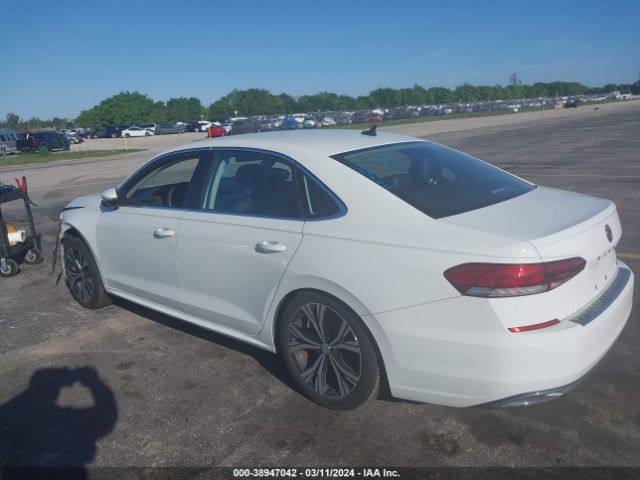 1VWSA7A33NC007387 Volkswagen Passat 2.0t Se