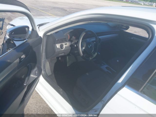 1VWSA7A33NC007387 Volkswagen Passat 2.0t Se