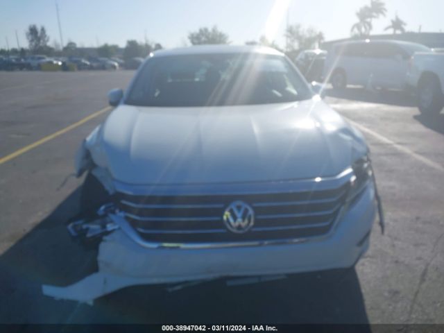 1VWSA7A33NC007387 Volkswagen Passat 2.0t Se