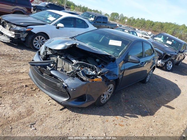 Toyota COROLLA LE 2019 5YFBURHE5KP942457 Image 2