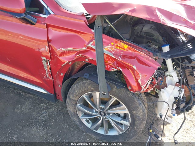 Hyundai Santa Fe Limited 2019 5NMS5CAD2KH063780 Image 17