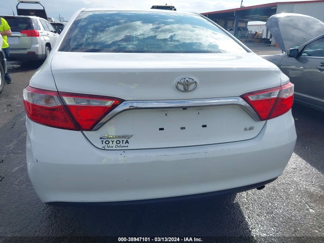 Toyota CAMRY LE 2016 4T4BF1FKXGR563065 Image 16