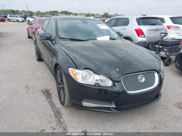 2010 JAGUAR XF SAJWA0GB8ALR59114 Photo 0
