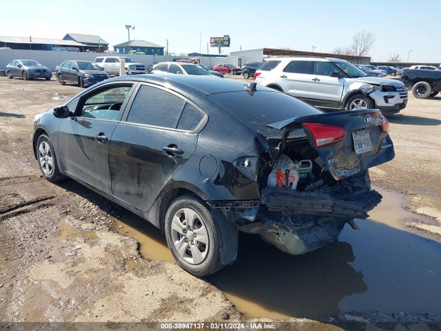 KIA FORTE LX 2017 3KPFL4A77HE058016 Image 3