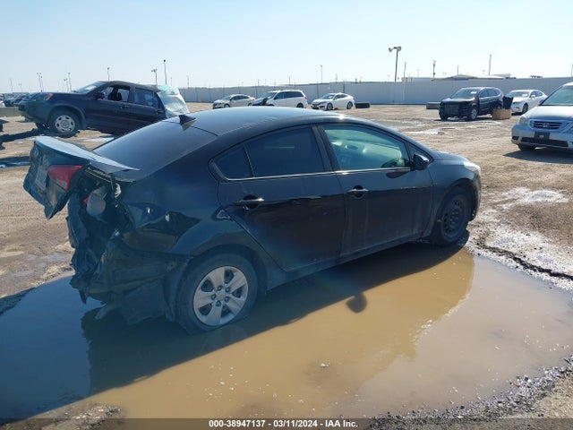 KIA FORTE LX 2017 3KPFL4A77HE058016 Image 4