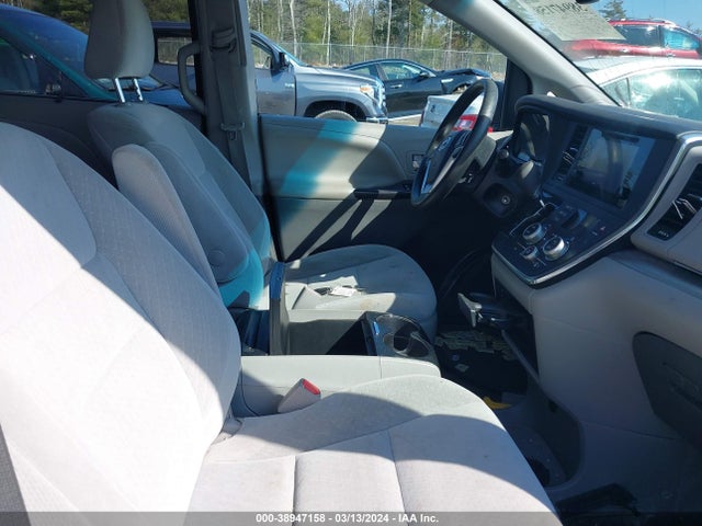 Toyota Sienna Le 8 Passenger 2016 5TDKK3DC3GS697969 Image 5