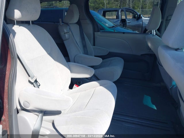 Toyota Sienna Le 8 Passenger 2016 5TDKK3DC3GS697969 Image 8