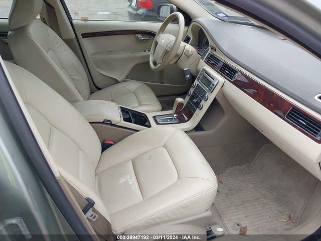 Aukcja sprzedaży 2008 Volvo V70 3.2, vin: YV1BW982081045697, numer aukcji: 38947192