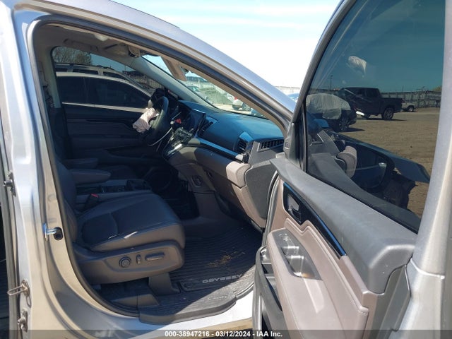 Honda Odyssey Touring 2022 5FNRL6H88NB054506 Image 5