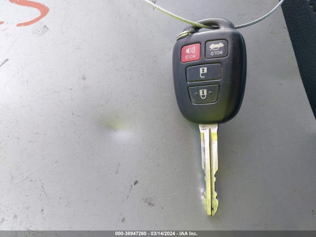 Toyota COROLLA LE 2019 5YFBURHE1KP877655 Image 11