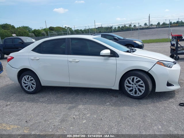 Toyota COROLLA LE 2019 5YFBURHE1KP877655 Image 13