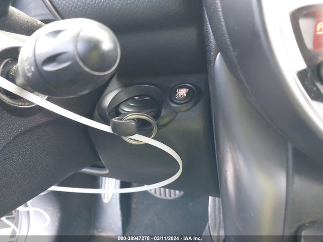 2013 MINI COUNTRYMAN WMWZC3C55DWP21809 Photo 10