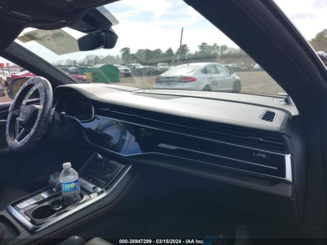 2021 AUDI RS Q8 WU1ARBF1XMD024619 Photo 4