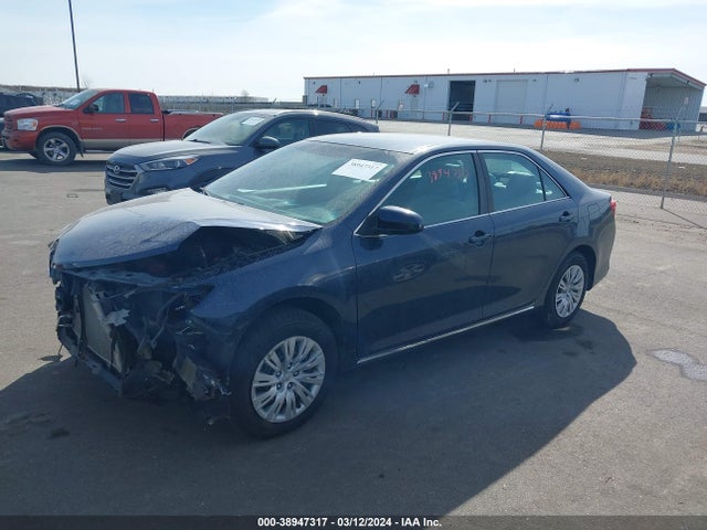 Toyota CAMRY LE 2014 4T1BF1FK3EU837469 Image 2