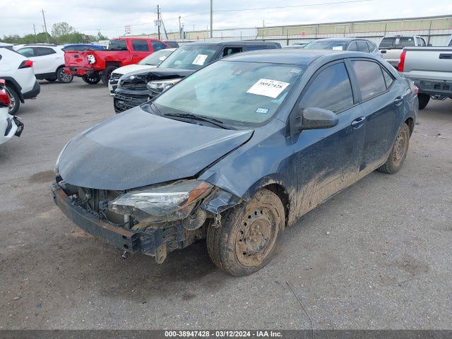 Toyota COROLLA LE 2017 5YFBURHE4HP621258 Image 2