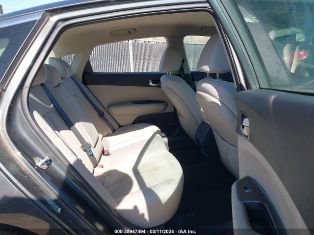 KIA Optima Lx 2016 5XXGT4L39GG023269 Image 8