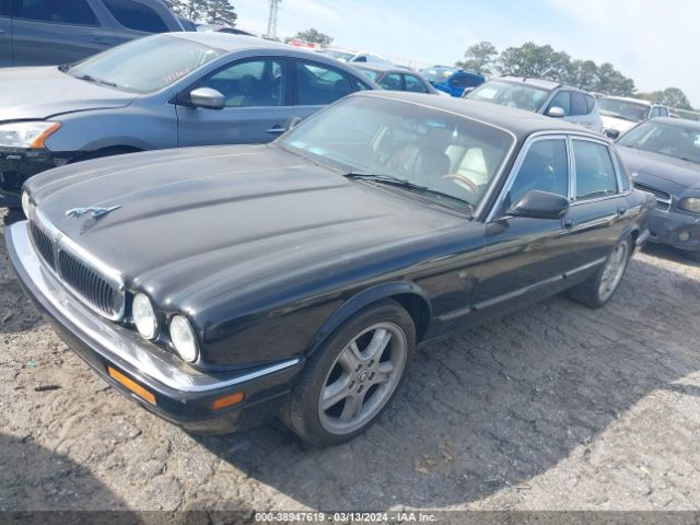 1999 JAGUAR XJR SAJPD1849XC877841 Photo 1