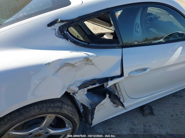 2018 PORSCHE 718 CAYMAN WP0AA2A82JK262691 Photo 5