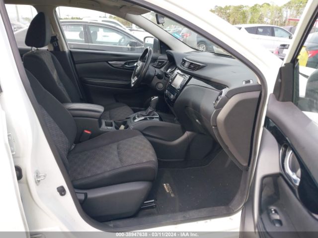 JN1BJ1CP7HW025395 Nissan Rogue Sport Sv