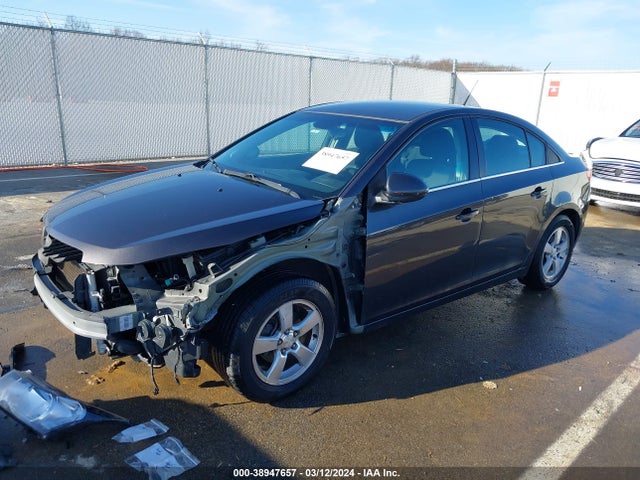 Chevrolet Cruze 1lt Auto 2014 1G1PC5SBXE7261936 Image 2