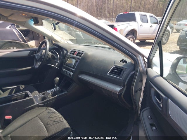 Subaru Outback 2.5i Premium 2015 4S4BSBCC9F3298653 Image 5