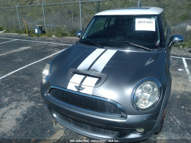 2007 MINI COOPER S WMWMF73537TL84510 Photo 5