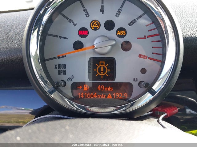 2007 MINI COOPER S WMWMF73537TL84510 Photo 6