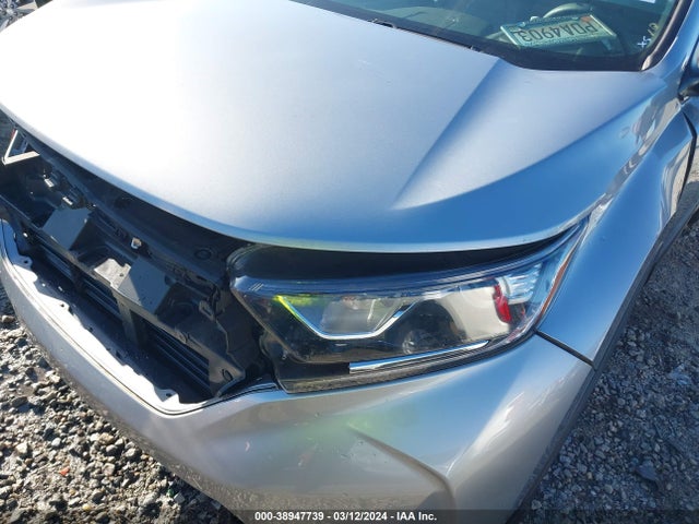 Honda CR-V LX 2018 2HKRW5H31JH404091 Image 18