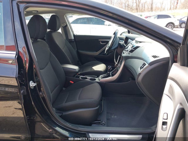 Hyundai Elantra Value Edition 2016 5NPDH4AE8GH675748 Image 5