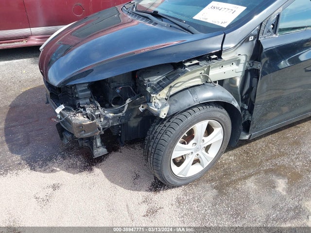 Hyundai Elantra Value Edition 2016 5NPDH4AE8GH675748 Image 6