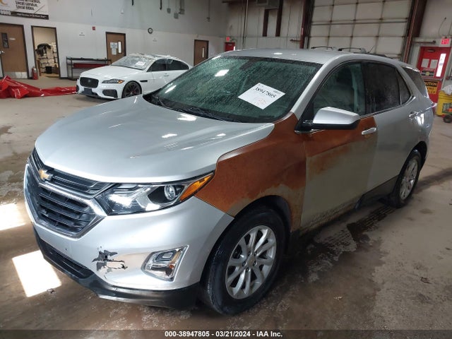 Chevrolet EQUINOX LT 2019 2GNAXKEV0K6200040 Image 2