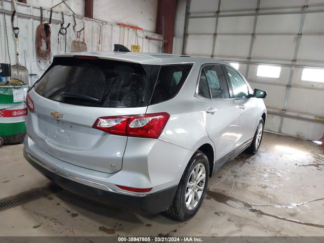 Chevrolet EQUINOX LT 2019 2GNAXKEV0K6200040 Image 4
