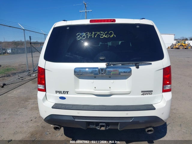 Honda Pilot Touring 2015 5FNYF4H92FB017081 Image 16