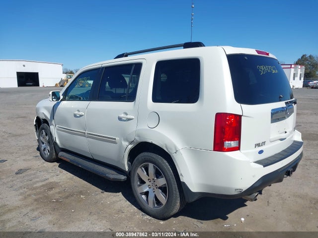 Honda Pilot Touring 2015 5FNYF4H92FB017081 Image 3