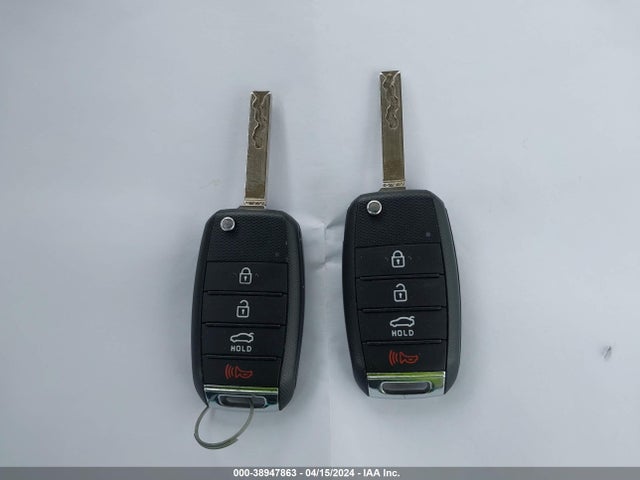 KIA Optima Lx 2019 5XXGT4L33KG359752 Image 11