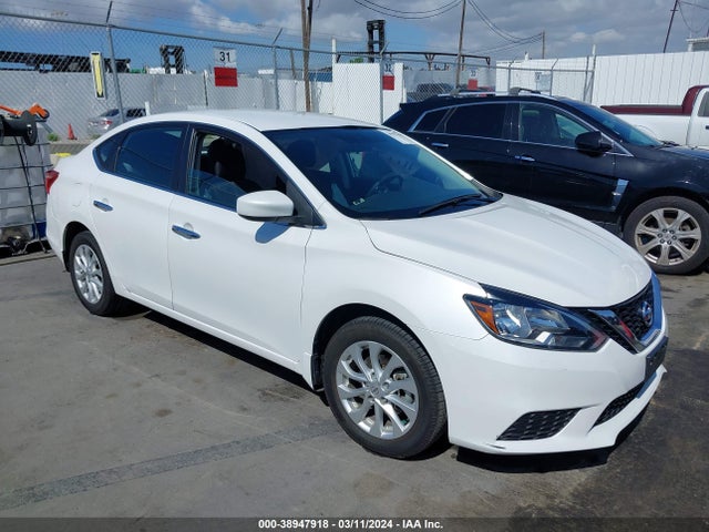 Nissan SENTRA SV 2018 3N1AB7AP4JL660262 zdjęcie główne