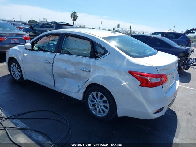 Nissan SENTRA SV 2018 3N1AB7AP4JL660262 Image 3