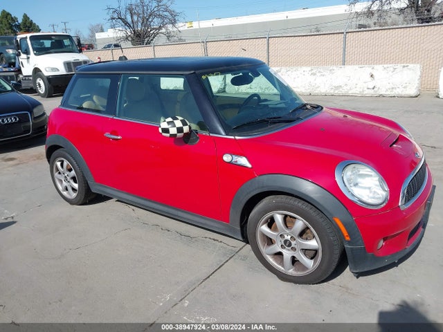 2010 MINI COOPER S WMWMF7C50ATW88997 Photo 0