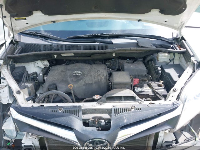 Toyota SIENNA LE 2020 5TDKZ3DC2LS055541 Image 10