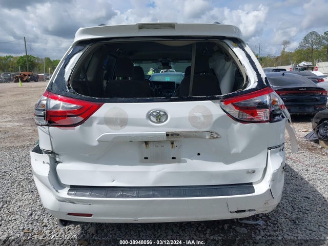 Toyota SIENNA LE 2020 5TDKZ3DC2LS055541 Image 17